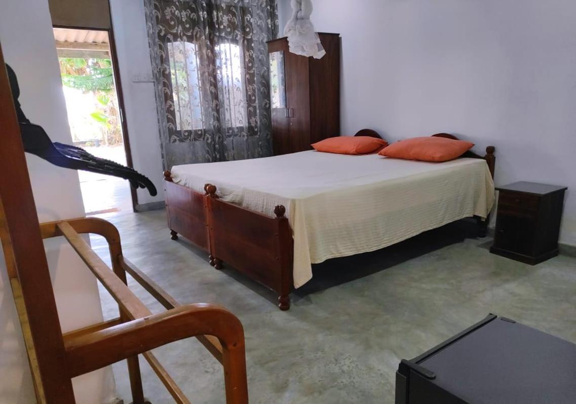 Blue Corals Beach Bungalow Matara Pokoj fotografie